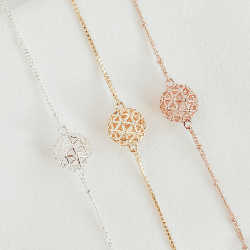 Oyl'e London 14k Gold aromatherapy necklace